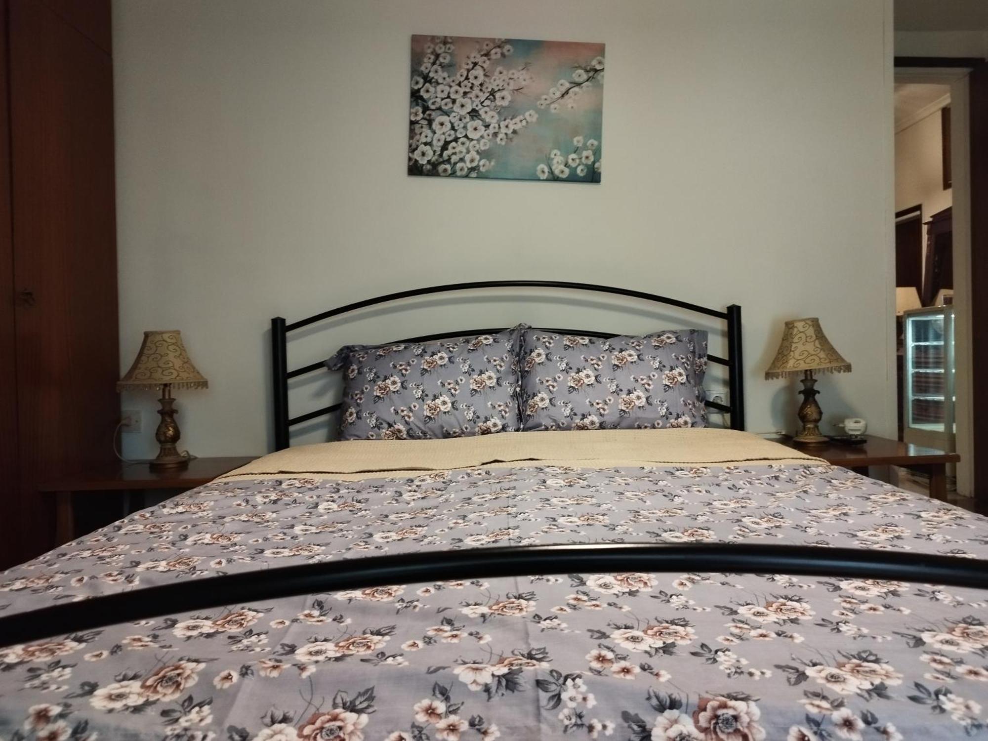 Private Rooms In Shared House 塞萨洛尼基 外观 照片