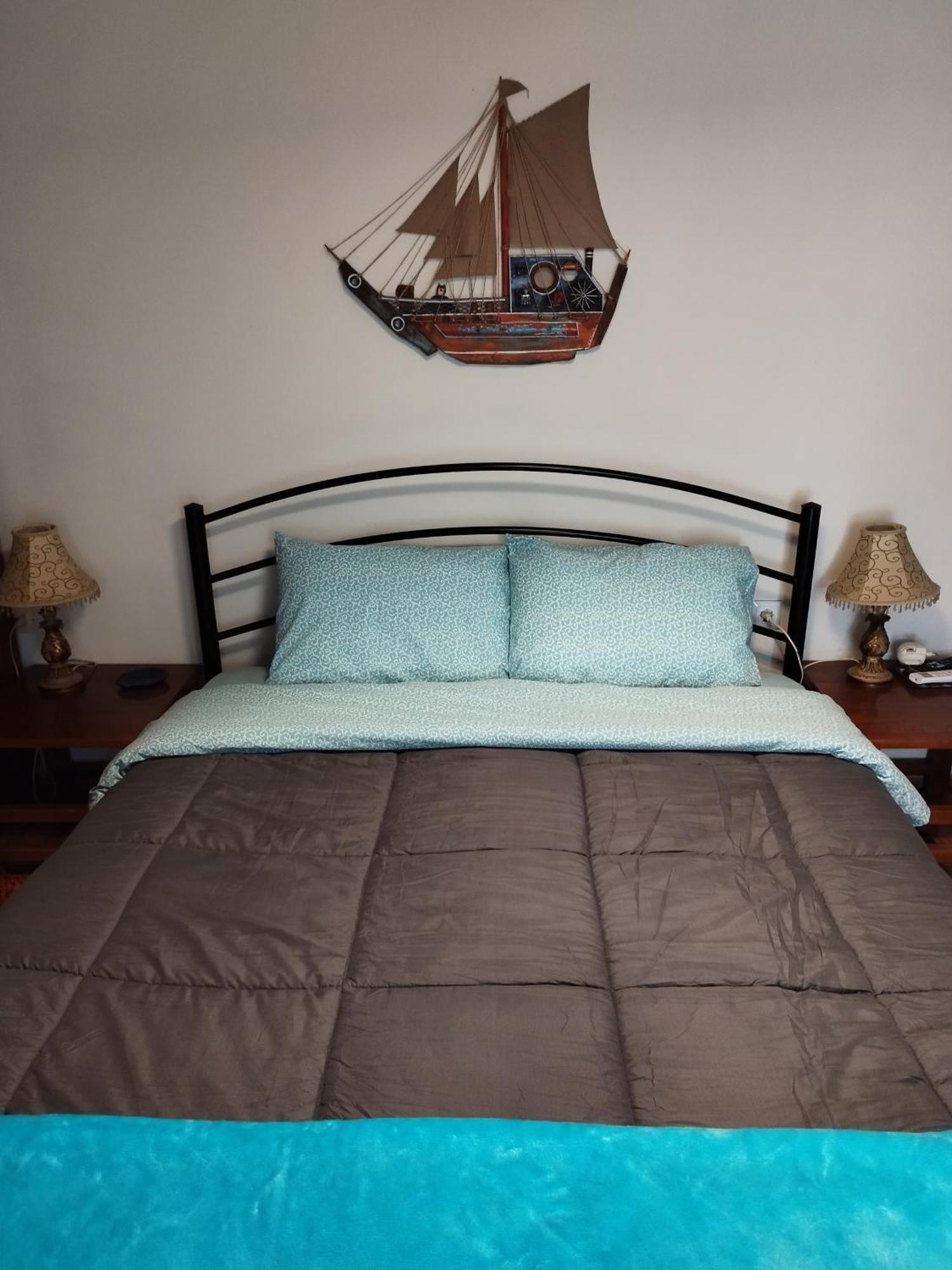 Private Rooms In Shared House 塞萨洛尼基 外观 照片
