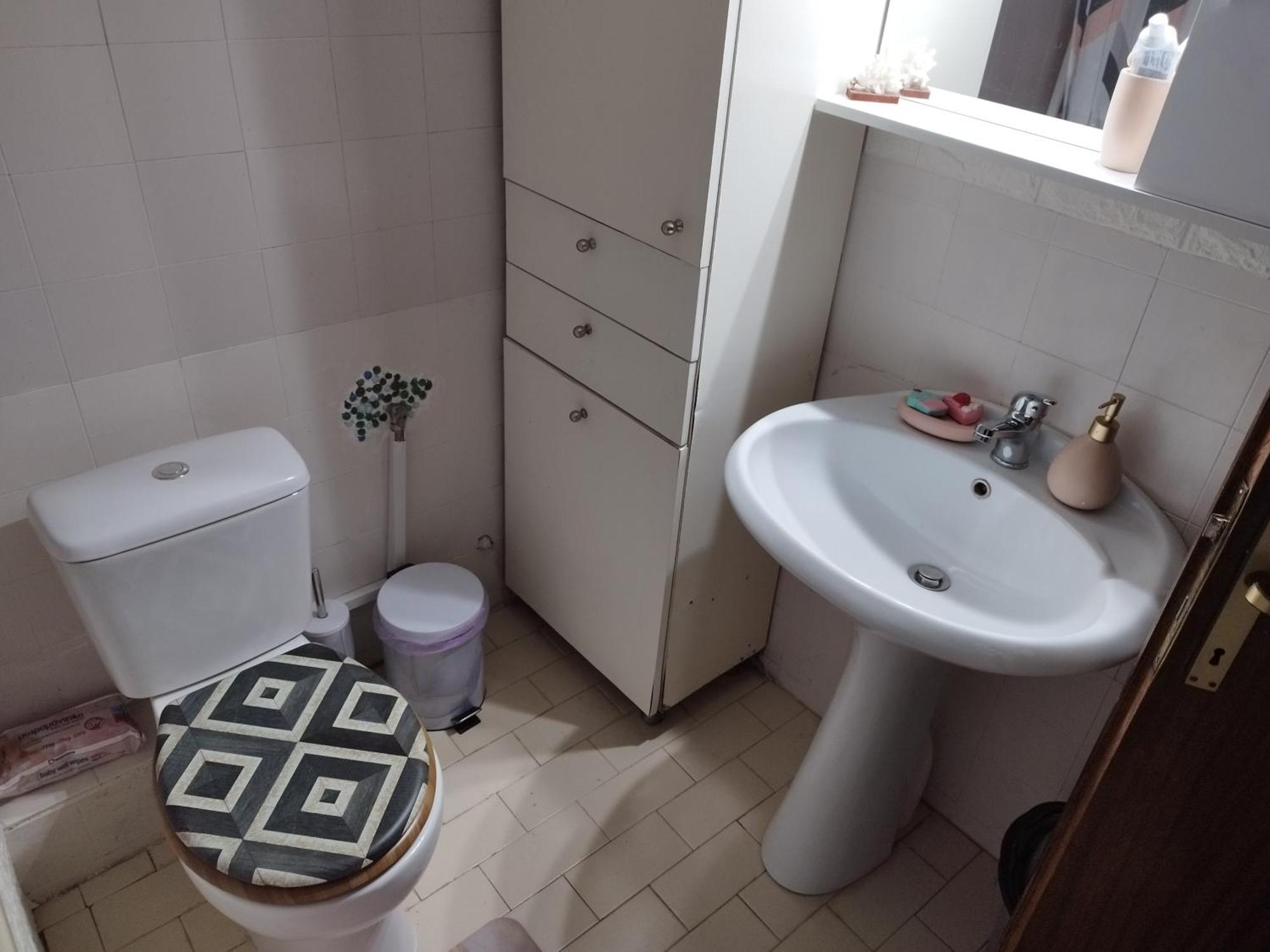 Private Rooms In Shared House 塞萨洛尼基 外观 照片